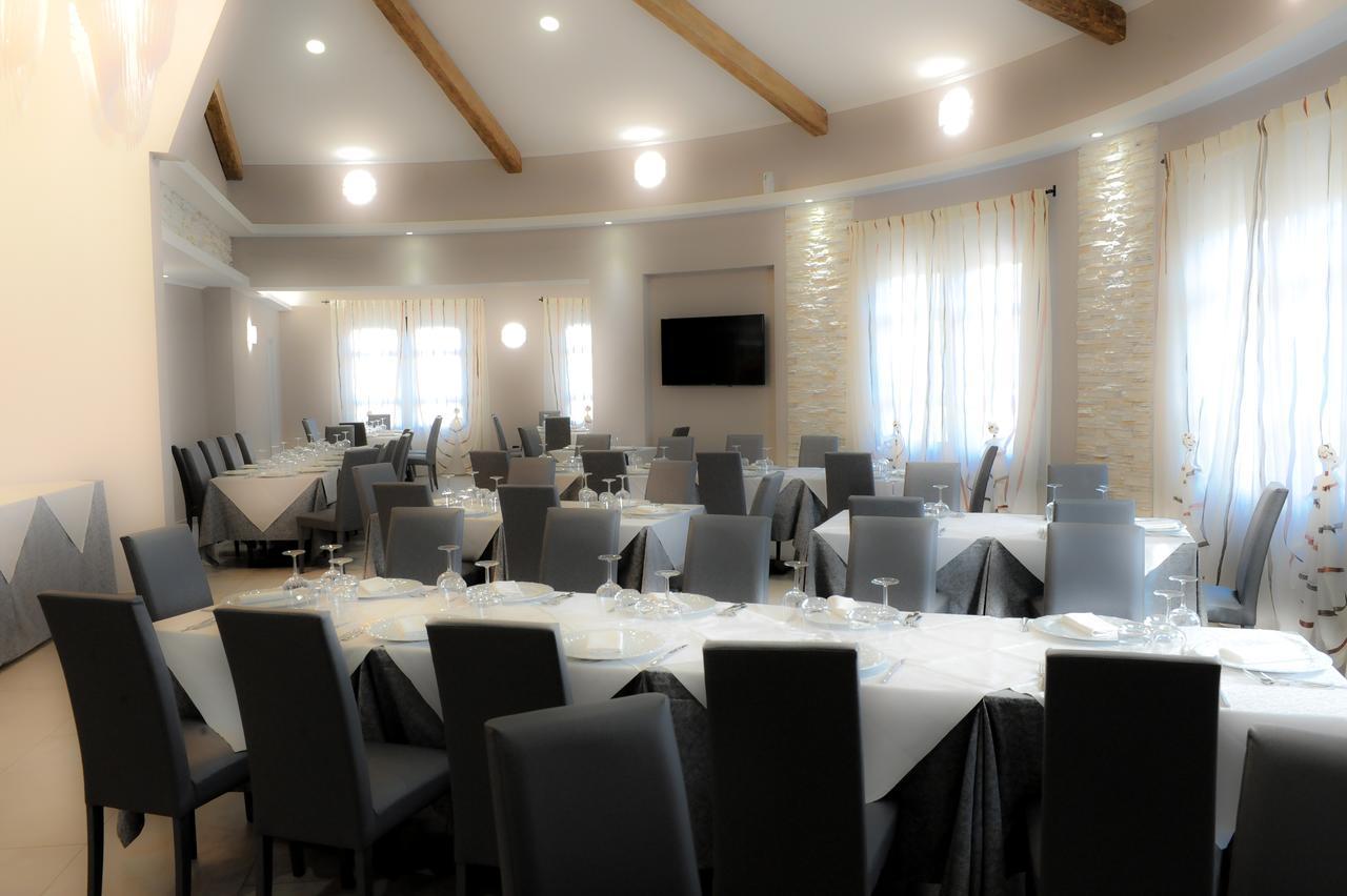 סרה סן ברונו Hotel Duca Di Calabria מראה חיצוני תמונה
